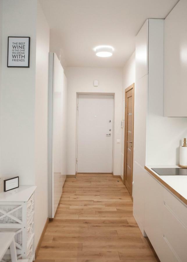New Scandinavian Style Apartment In นิดา ภายนอก รูปภาพ